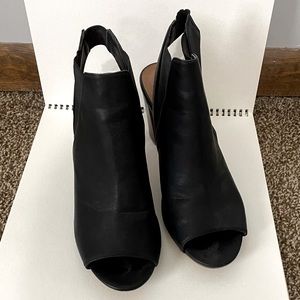 Peek-a-boo Chunky Heels